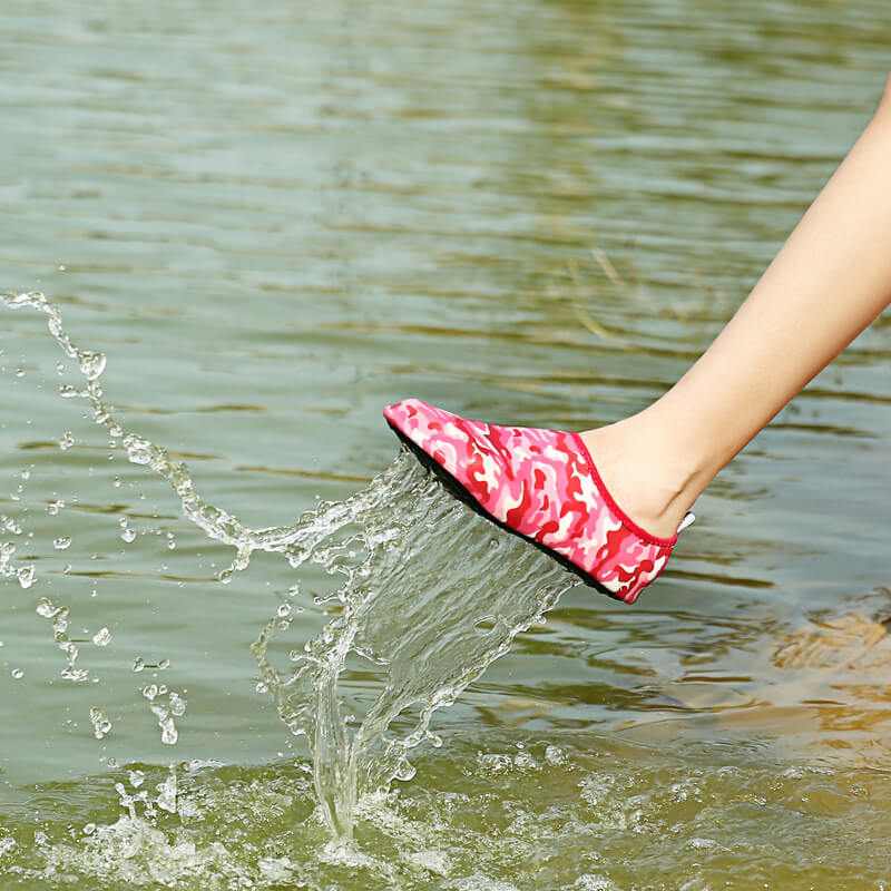 Summer colorful sports socks, barefoot water shoes-effect picture