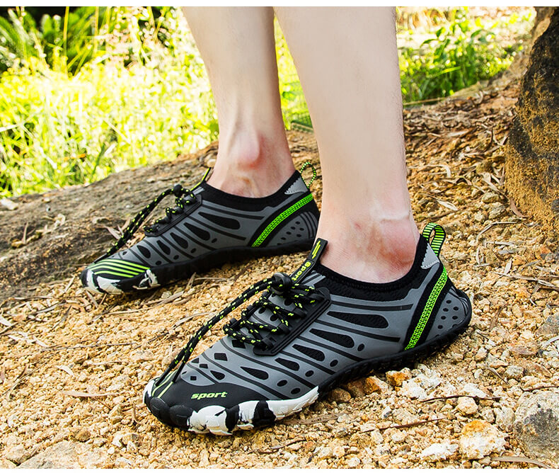 Chaussures aquatiques pour femmes et hommes - Chaussettes de natation, de plage, d'eau, à séchage rapide, pieds nus, pour l'extérieur, le surf, le yoga, l'exercice