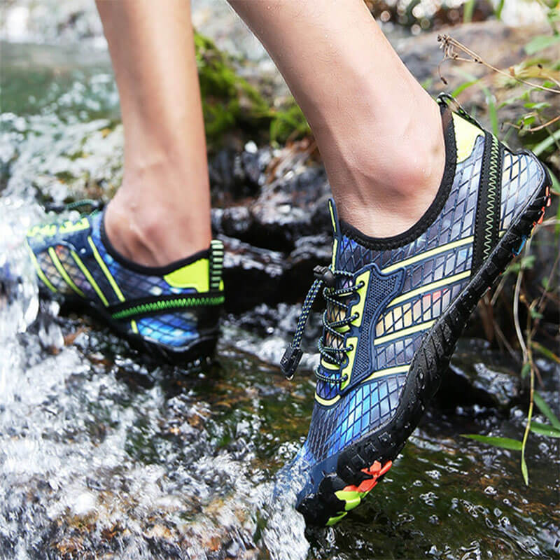 Water Shoes Swim Surf Shoes Beach Pool Shoes Wide Toe Hiking Water Sneakers Quick Dry Aqua Shoes for Men and Women-Effect Picture